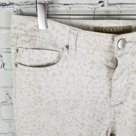 LIVERPOOL | Sadie animal print stretch slim jeans - Picture 3 of 4
